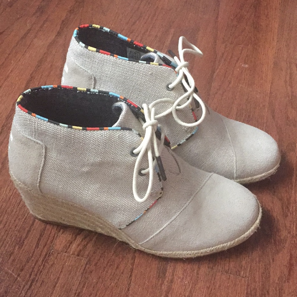 Toms wedge bootie